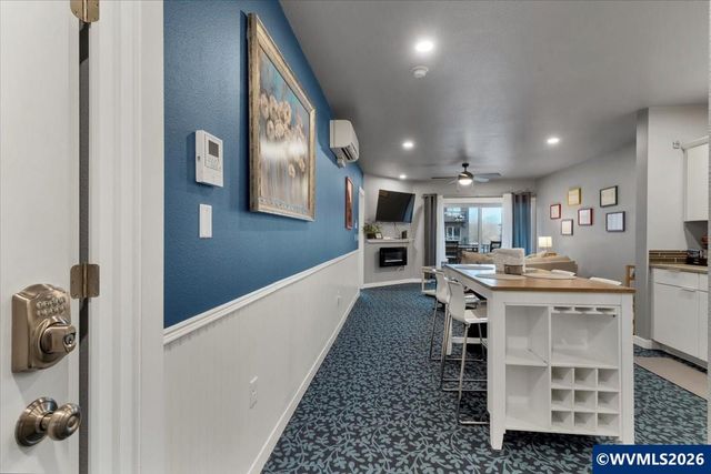 227 Commercial St NE, Salem, OR 97301