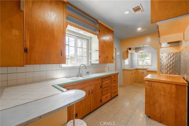 5550 El Monte, Temple City, CA 91780