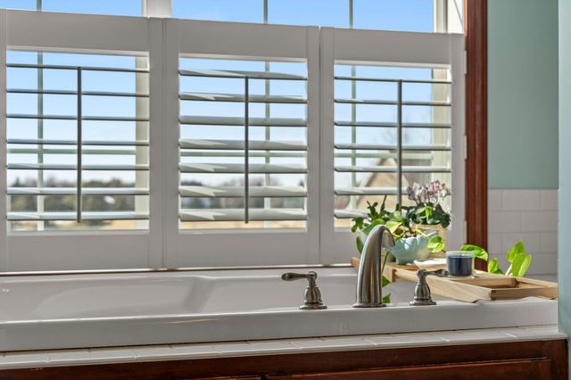 485 Rosewood Road, Northfield, MN 55057