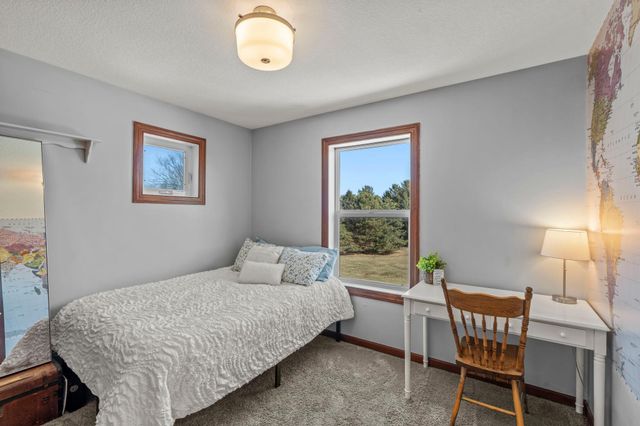 485 Rosewood Road, Northfield, MN 55057