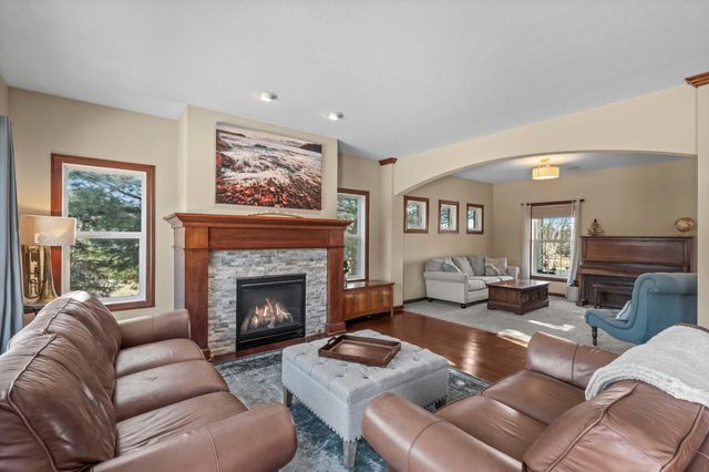 485 Rosewood Road, Northfield, MN 55057