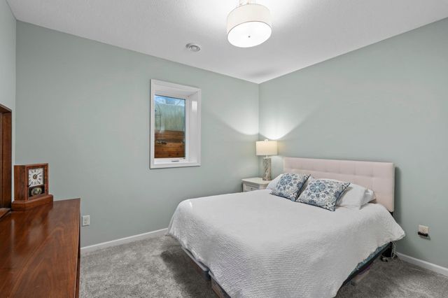 485 Rosewood Road, Northfield, MN 55057