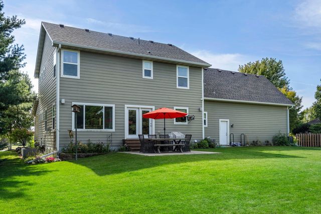 485 Rosewood Road, Northfield, MN 55057