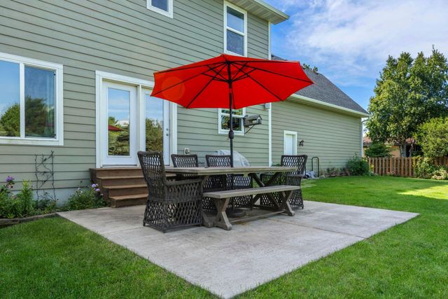 485 Rosewood Road, Northfield, MN 55057