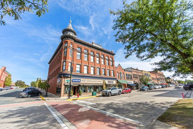 485 Rosewood Road, Northfield, MN 55057