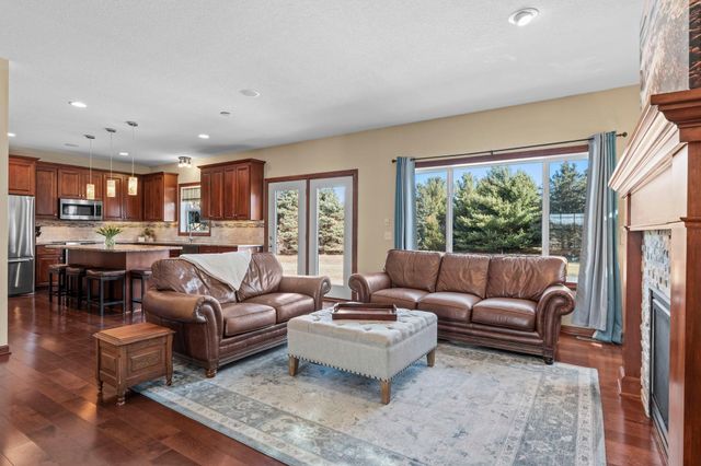 485 Rosewood Road, Northfield, MN 55057