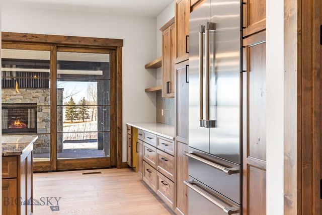 33 Leachman Lane, Bozeman, MT 59718
