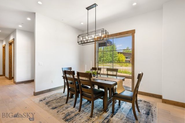 33 Leachman Lane, Bozeman, MT 59718