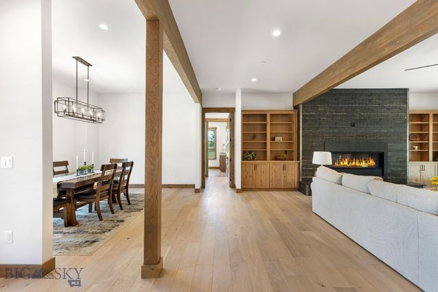 33 Leachman Lane, Bozeman, MT 59718