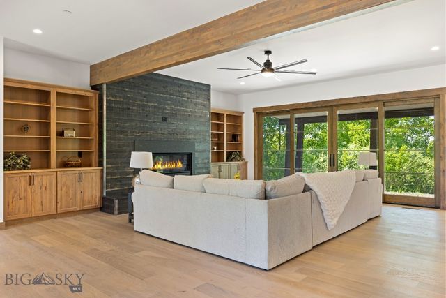 33 Leachman Lane, Bozeman, MT 59718