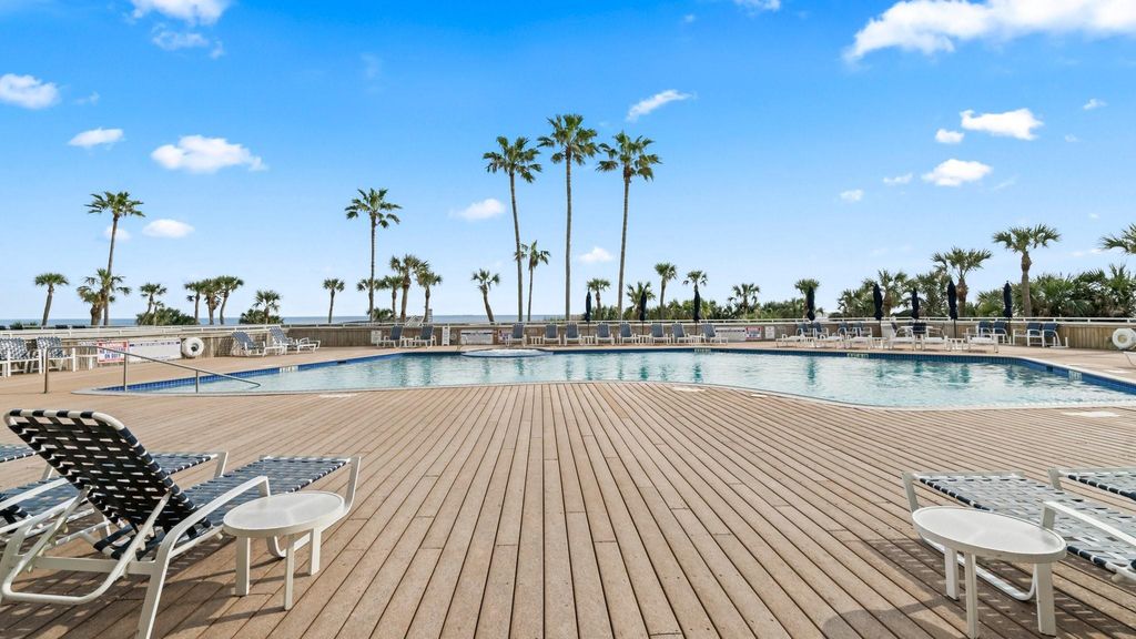 1401 E Beach Drive 209, Galveston, TX 77550