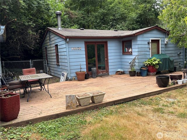 18926 5th Avenue NE, Shoreline, WA 98155