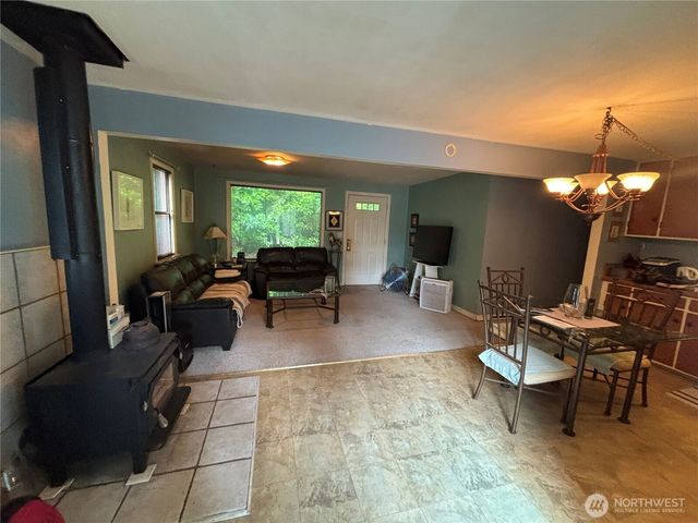 18926 5th Avenue NE, Shoreline, WA 98155
