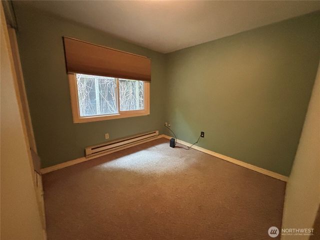 18926 5th Avenue NE, Shoreline, WA 98155