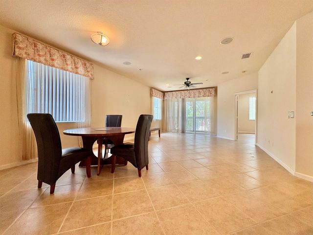 23265 Carolwood Lane 201, Boca Raton, FL 33428