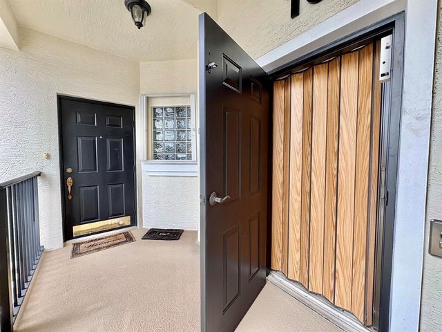 23265 Carolwood Lane 201, Boca Raton, FL 33428