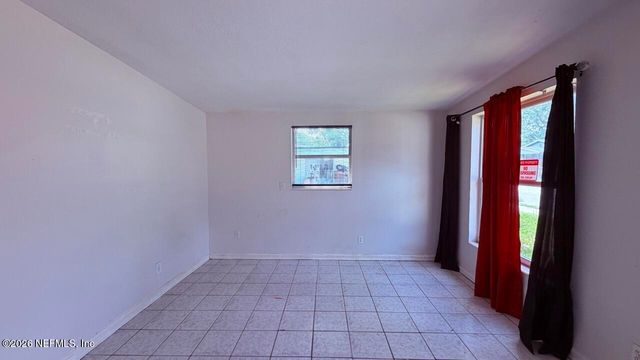 1576 W 13TH Street, Jacksonville, FL 32209