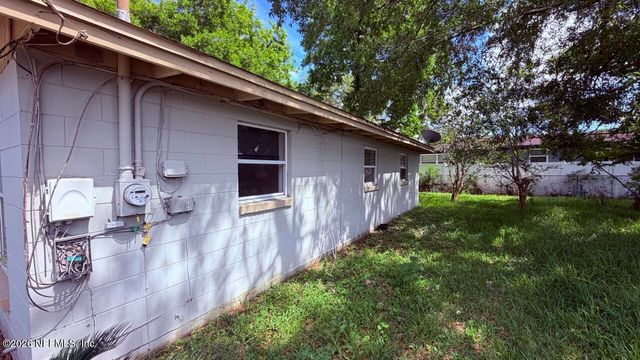 1576 W 13TH Street, Jacksonville, FL 32209