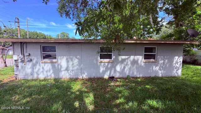 1576 W 13TH Street, Jacksonville, FL 32209