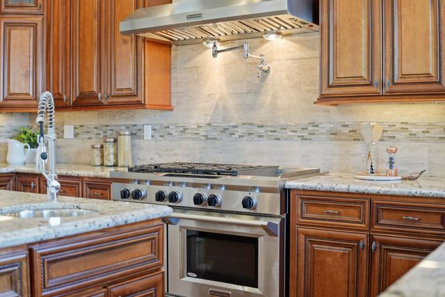 22755 San Juan Road, Cupertino, CA 95014