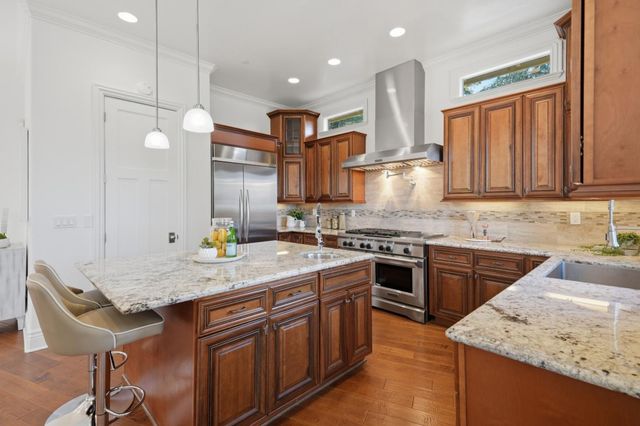 22755 San Juan Road, Cupertino, CA 95014