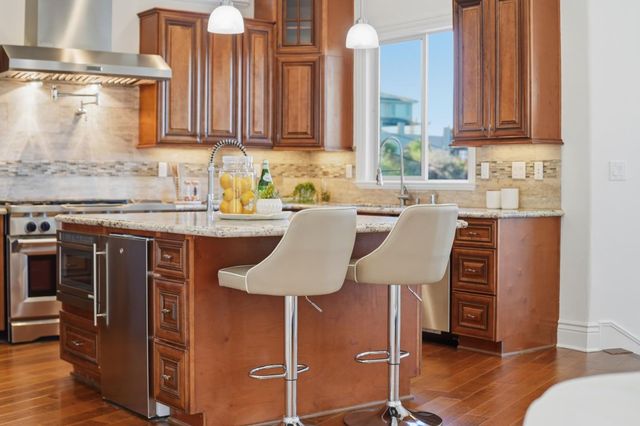 22755 San Juan Road, Cupertino, CA 95014
