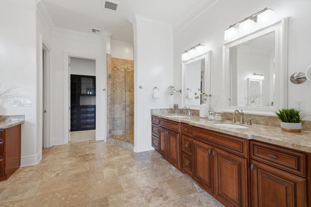 22755 San Juan Road, Cupertino, CA 95014