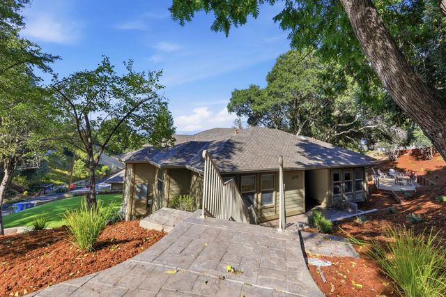 22755 San Juan Road, Cupertino, CA 95014