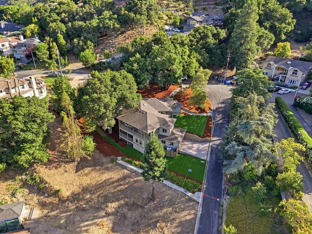 22755 San Juan Road, Cupertino, CA 95014