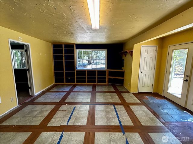 1191 Towne Road, Sequim, WA 98382