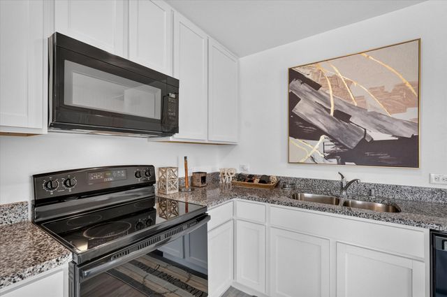 6825 Sunbeam Circle, Princeton, TX 75407
