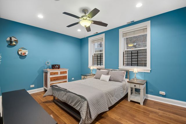 1215 W NORWOOD Street 1, Chicago, IL 60660