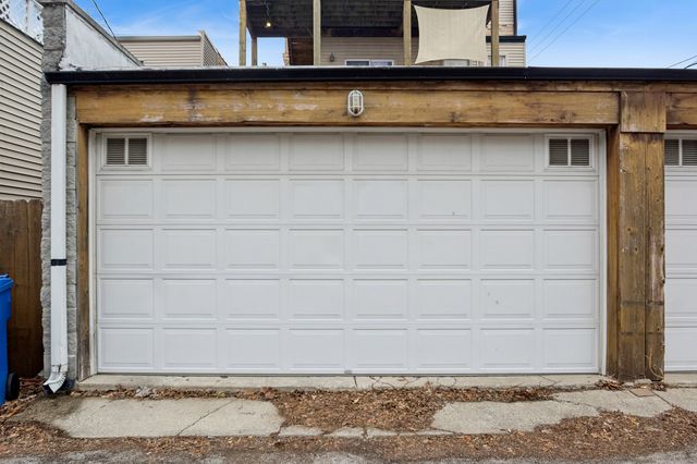 1215 W NORWOOD Street 1, Chicago, IL 60660