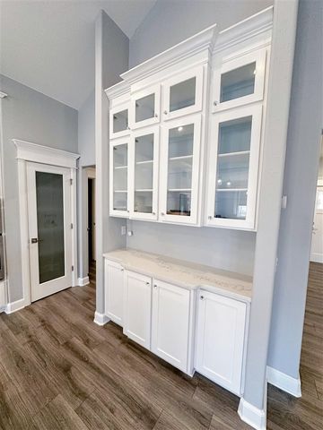 1009 NE Scissortail Drive, Lawton, OK 73507