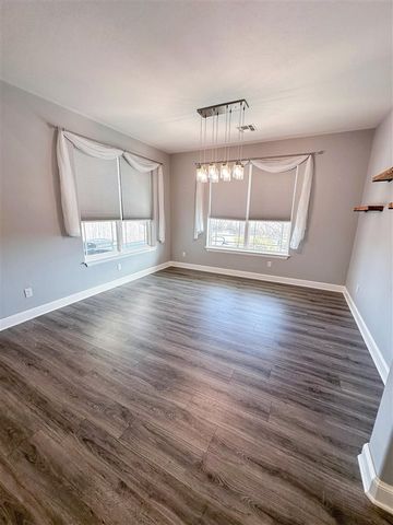 1009 NE Scissortail Drive, Lawton, OK 73507