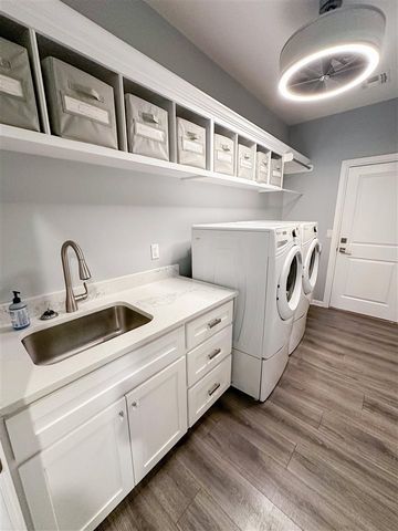 1009 NE Scissortail Drive, Lawton, OK 73507