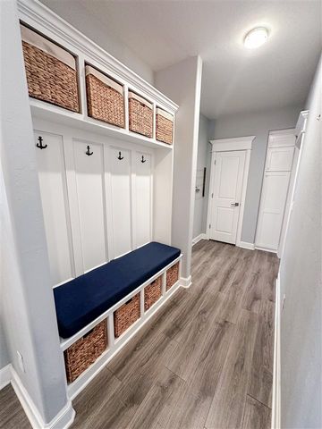 1009 NE Scissortail Drive, Lawton, OK 73507