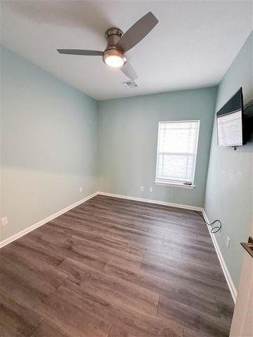 1009 NE Scissortail Drive, Lawton, OK 73507