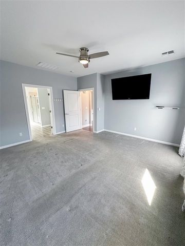 1009 NE Scissortail Drive, Lawton, OK 73507