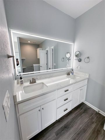 1009 NE Scissortail Drive, Lawton, OK 73507