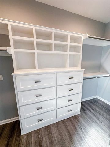 1009 NE Scissortail Drive, Lawton, OK 73507