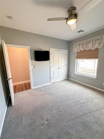 1009 NE Scissortail Drive, Lawton, OK 73507