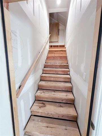 1009 NE Scissortail Drive, Lawton, OK 73507