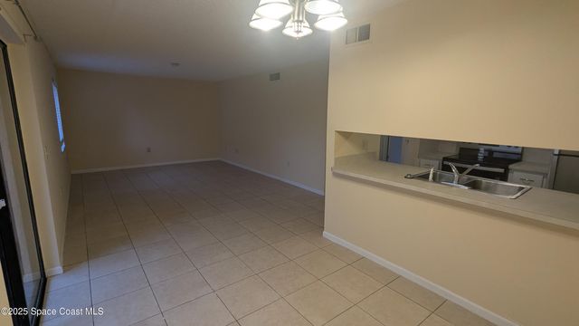 109 San Juan Circle, Melbourne, FL 32935