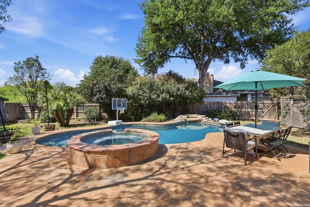 12703 Holly Cedar, Helotes, TX 78023