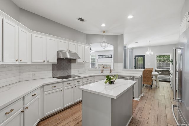 12703 Holly Cedar, Helotes, TX 78023