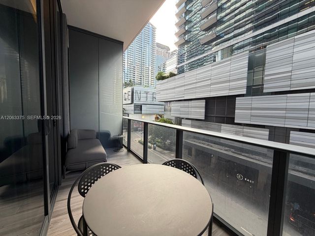 800 S Miami Avenue 309, Miami, FL 33130