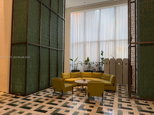 800 S Miami Avenue 309, Miami, FL 33130