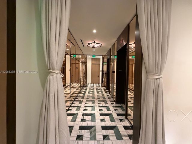 800 S Miami Avenue 309, Miami, FL 33130