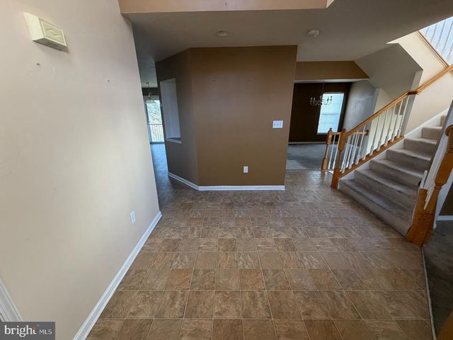 32 SEMINOLE DR, York, PA 17403